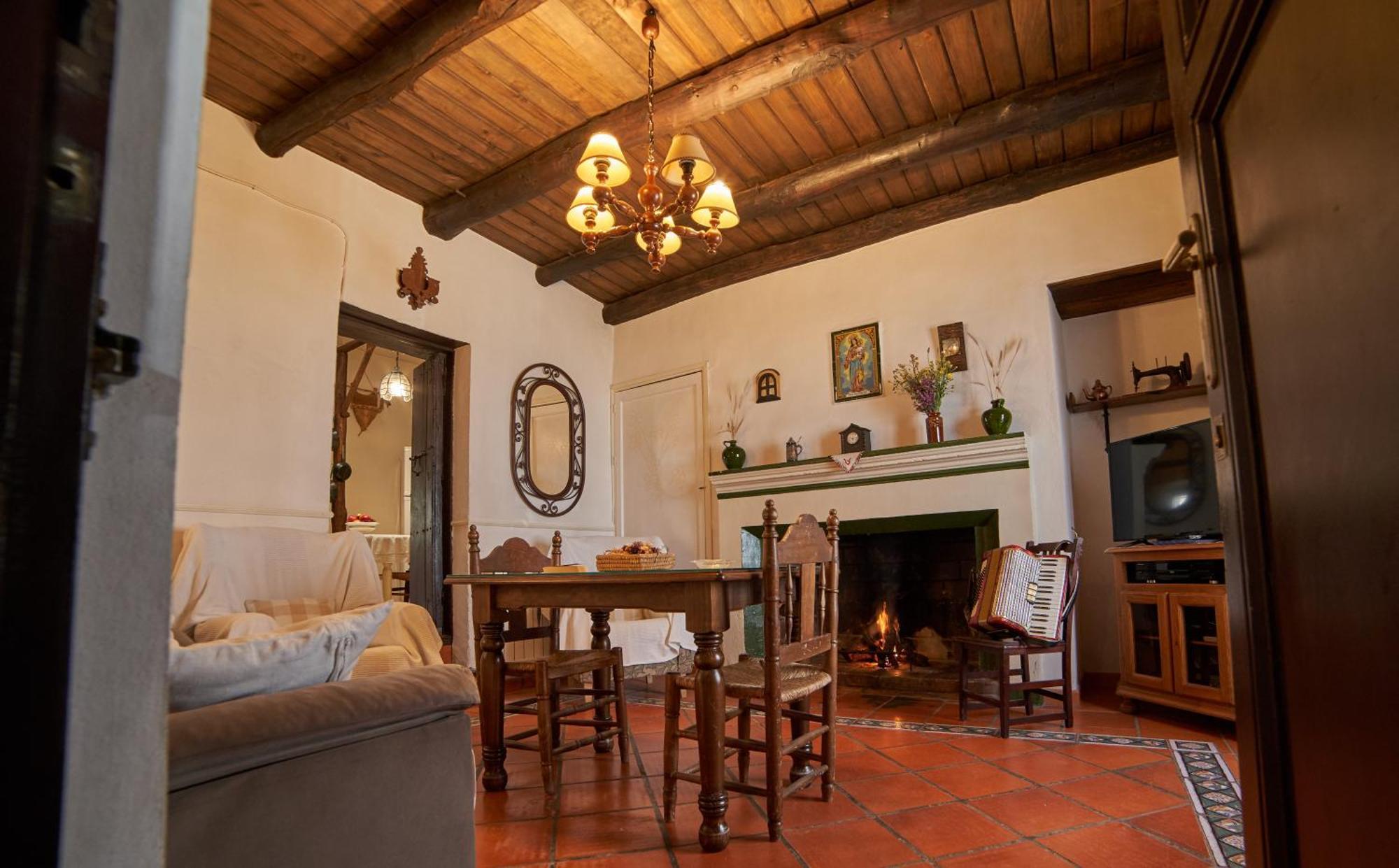 Tragaluz I Villa Fuenteheridos Buitenkant foto